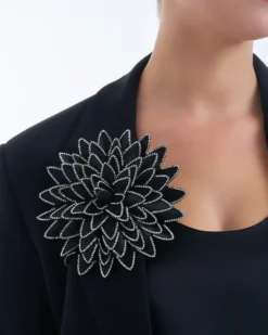 Broche - Dark Bloom
