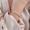 Manchette - Simple Elegance